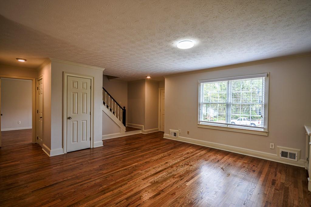 2048 Kelvin Drive, Lawrenceville, Georgia image 32