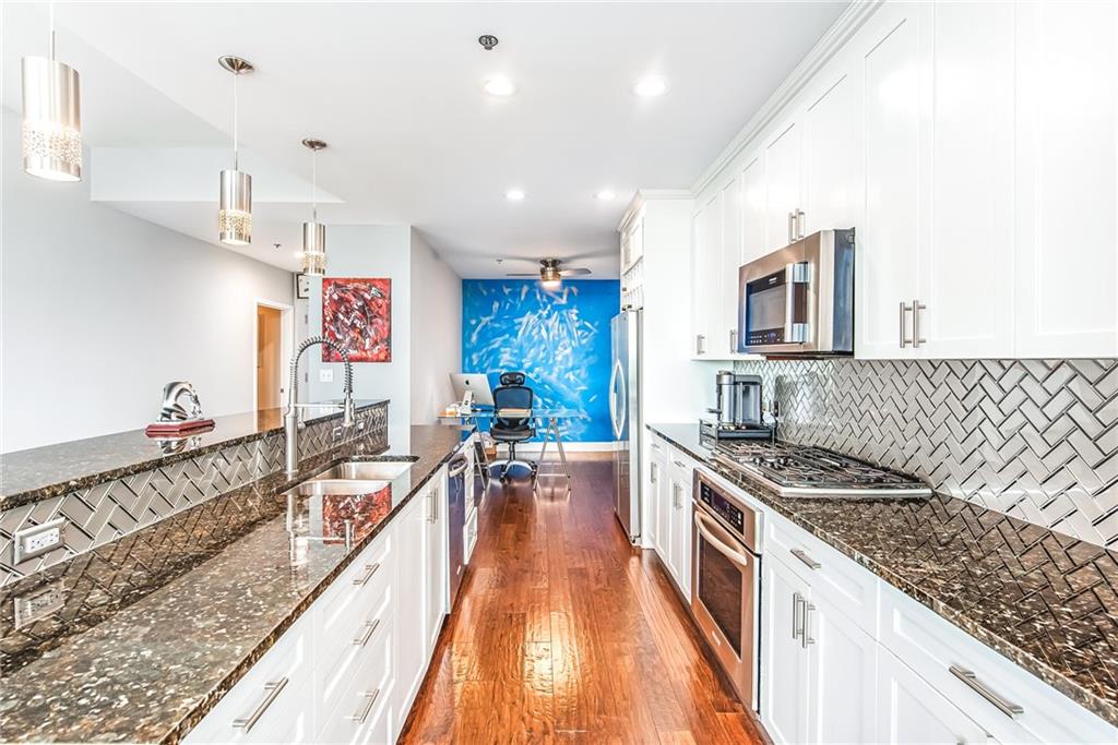 270 17th Street NW 1409