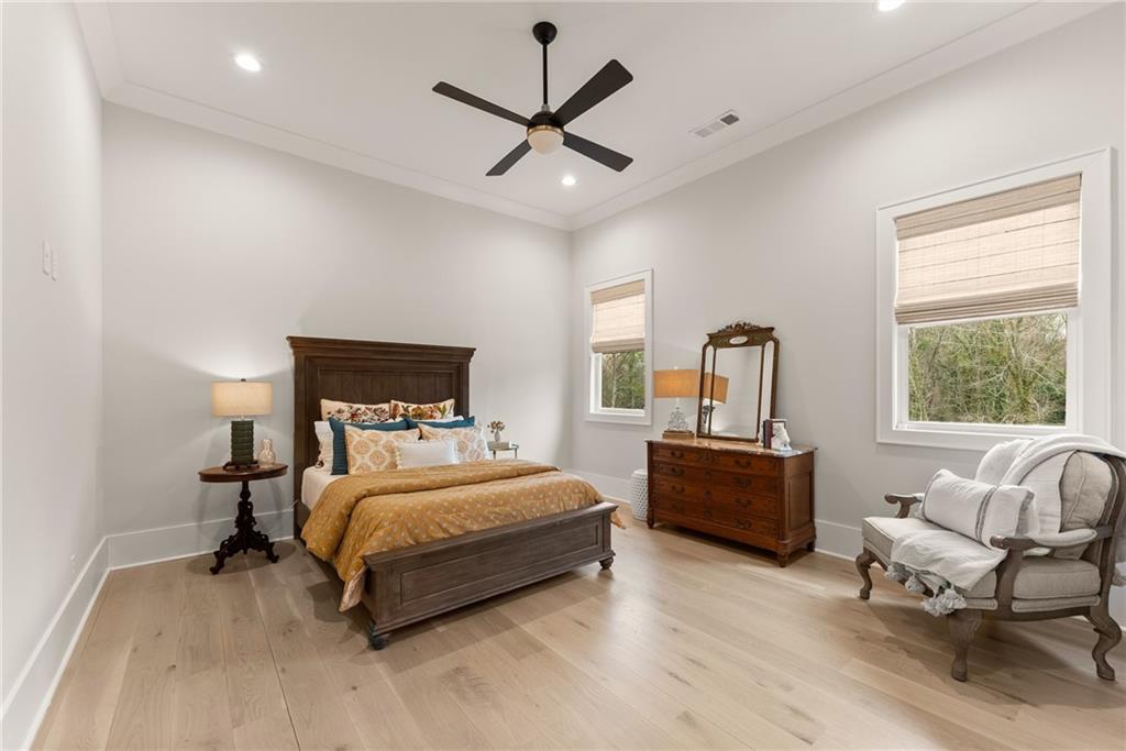 6498 Wildwood Trail, Flowery Branch, Georgia image 48