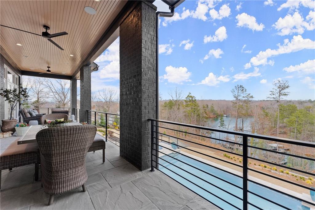 6498 Wildwood Trail, Flowery Branch, Georgia image 32