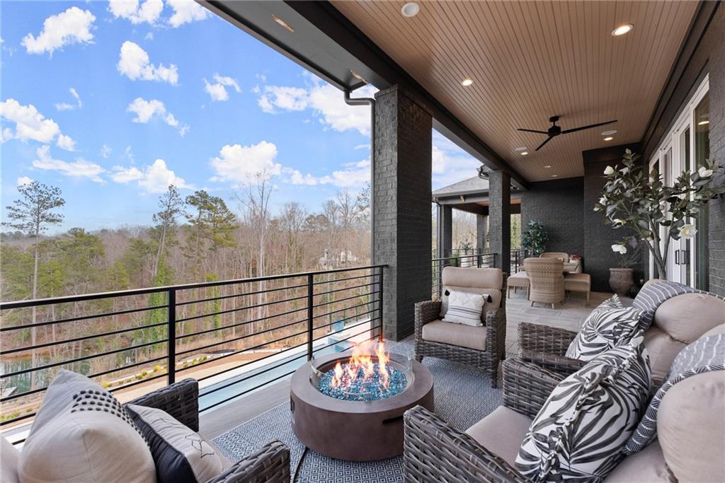 6498 Wildwood Trail, Flowery Branch, Georgia image 30