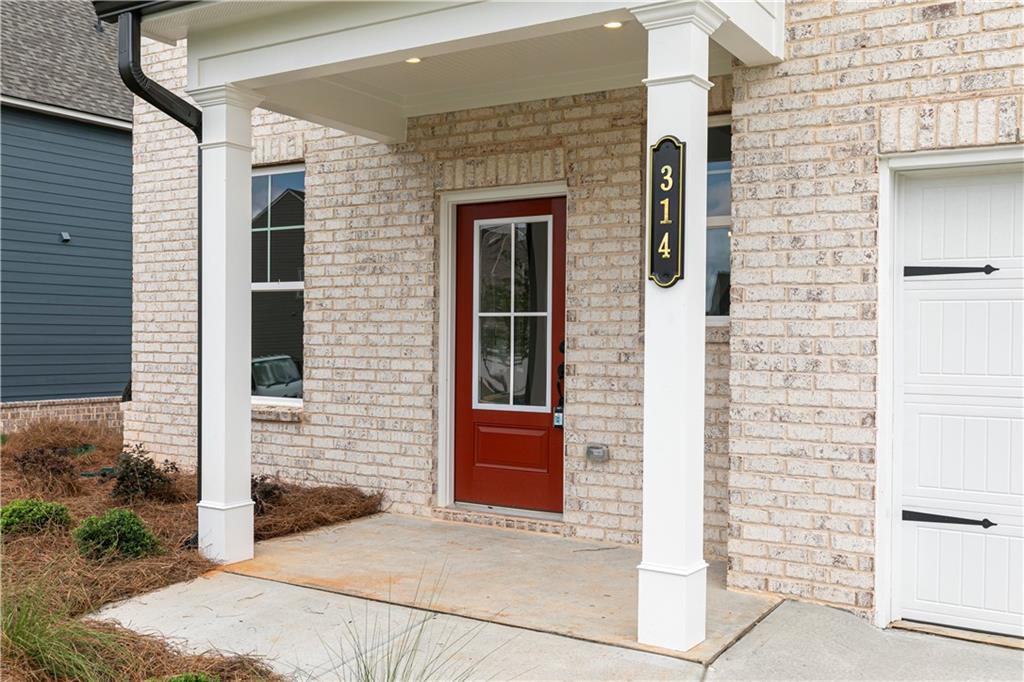 370 Jasmine Woods Drive