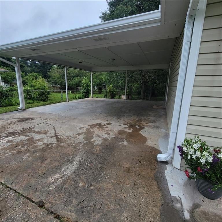 77 Pierce Road