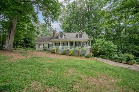 A home in Murrayville