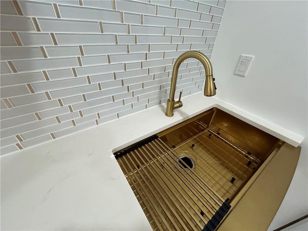 1766 Venetian Drive, Atlanta, Georgia image 10