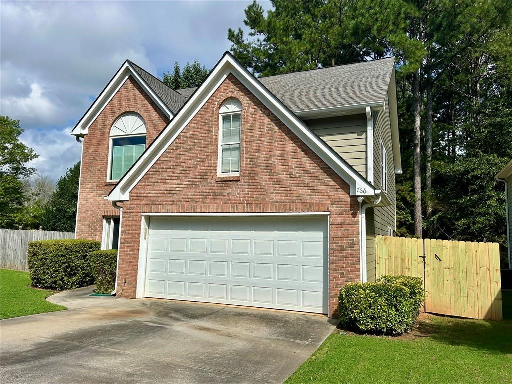 766 Reeves Lake Drive SW