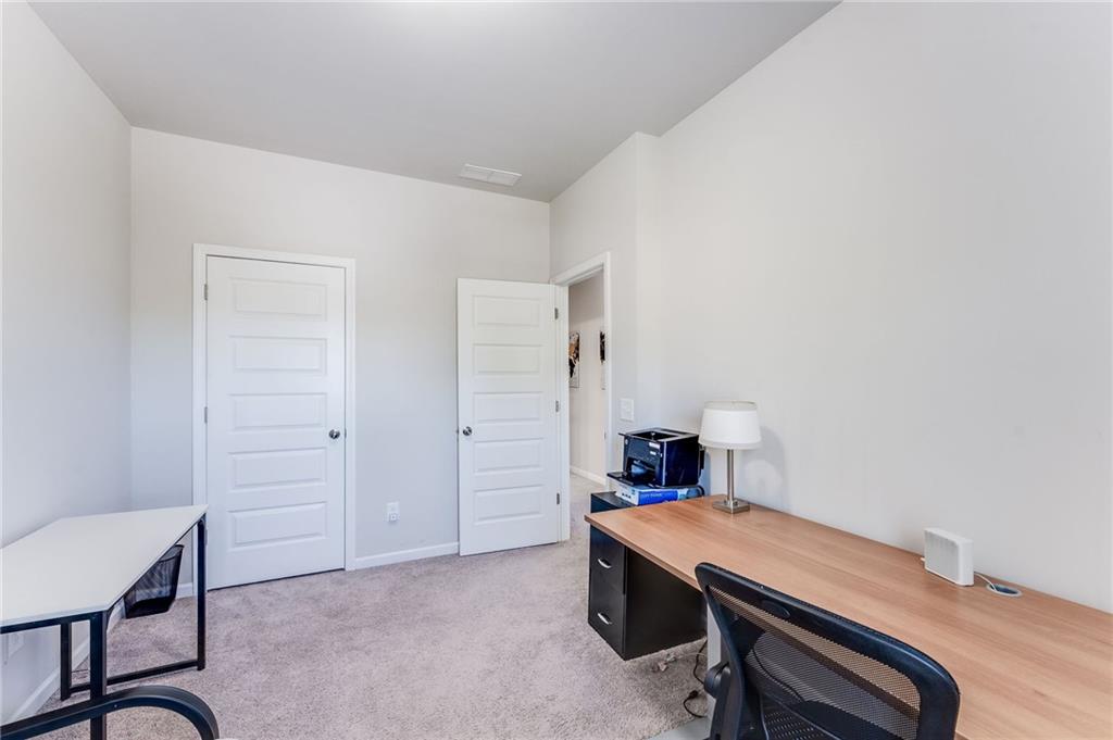5525 Sable Way, Atlanta, Georgia image 33