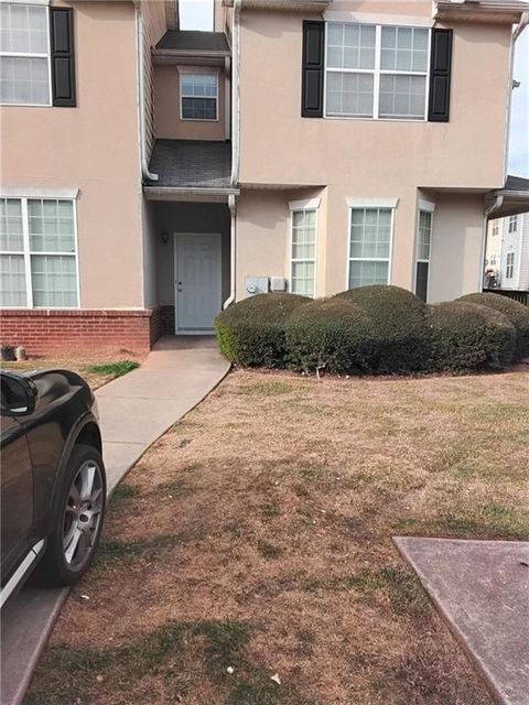 Townhouse For Sale - 2390 Coach Way<br/> Clayton County, Jonesboro, GA 30236