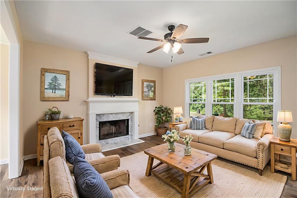 5053 Kingsbridge Pass