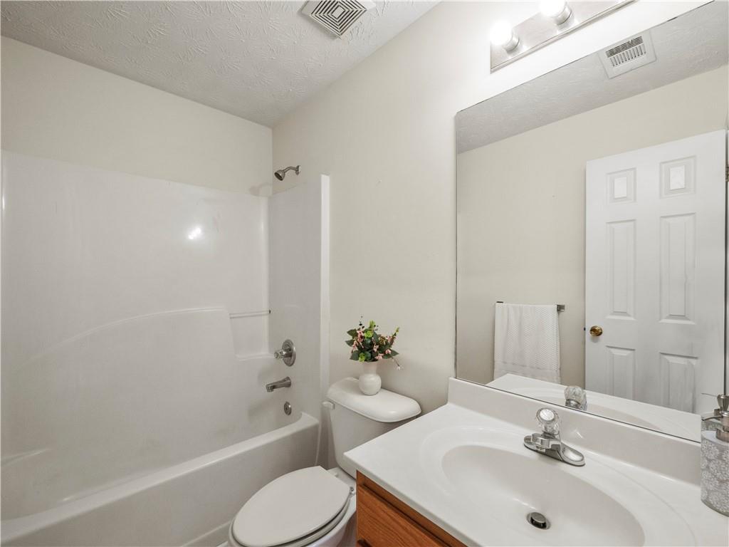 2428 Buena Vista Circle, Gainesville, Georgia image 24