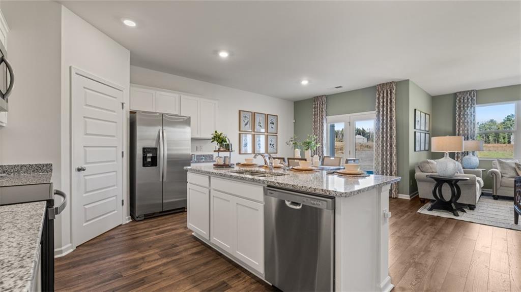 255 Kennelsman Drive, Griffin, Georgia image 3