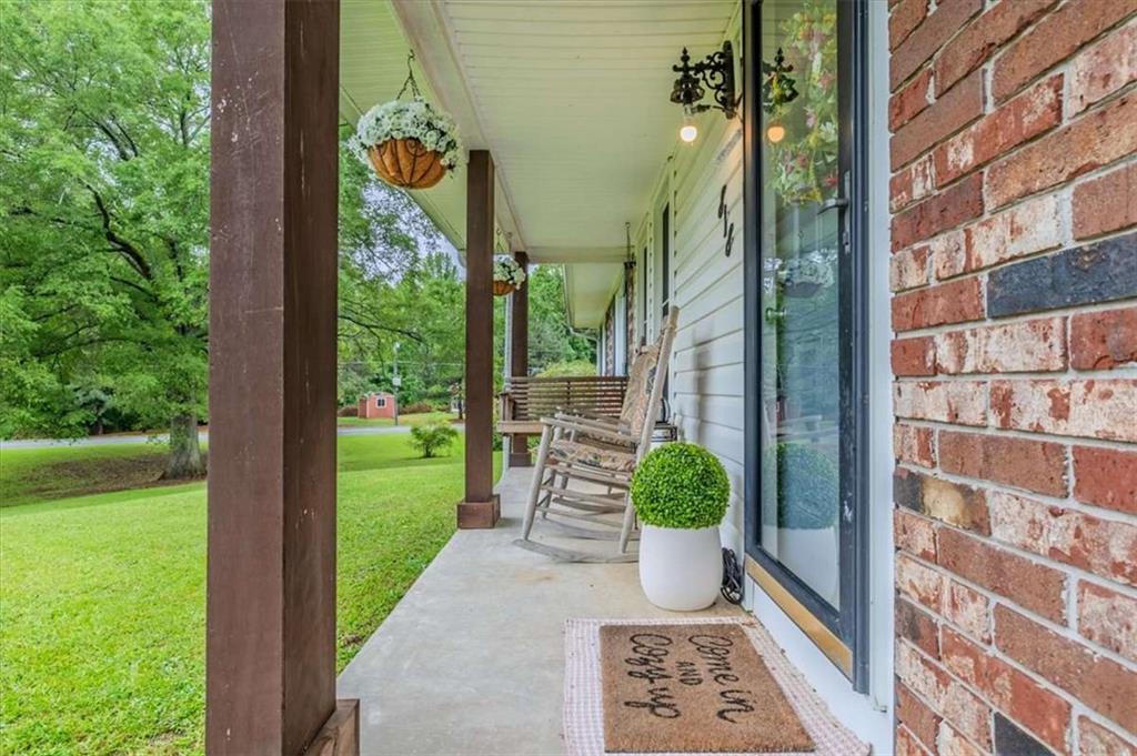 818 Shannon Circle, Rome, Georgia image 2