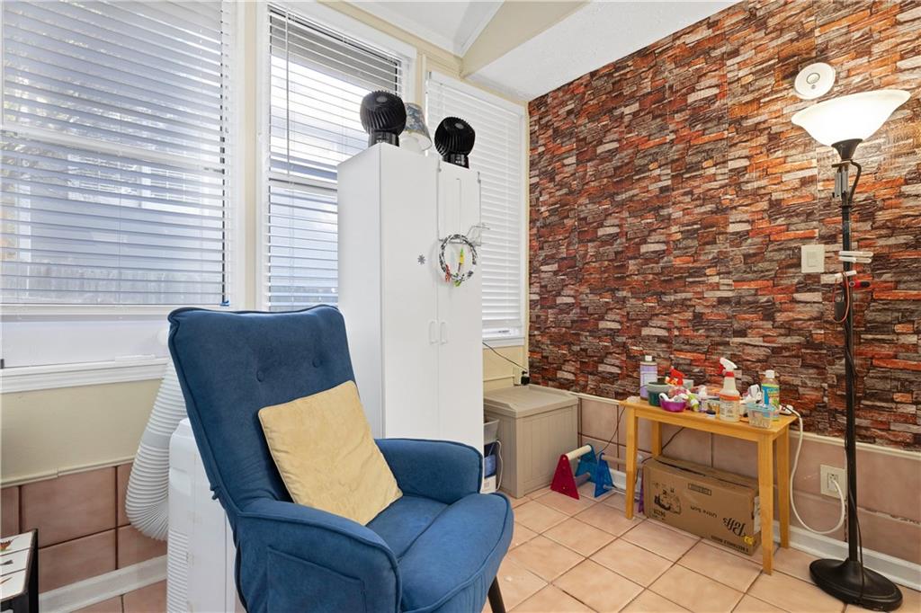 River Terrace - Residential