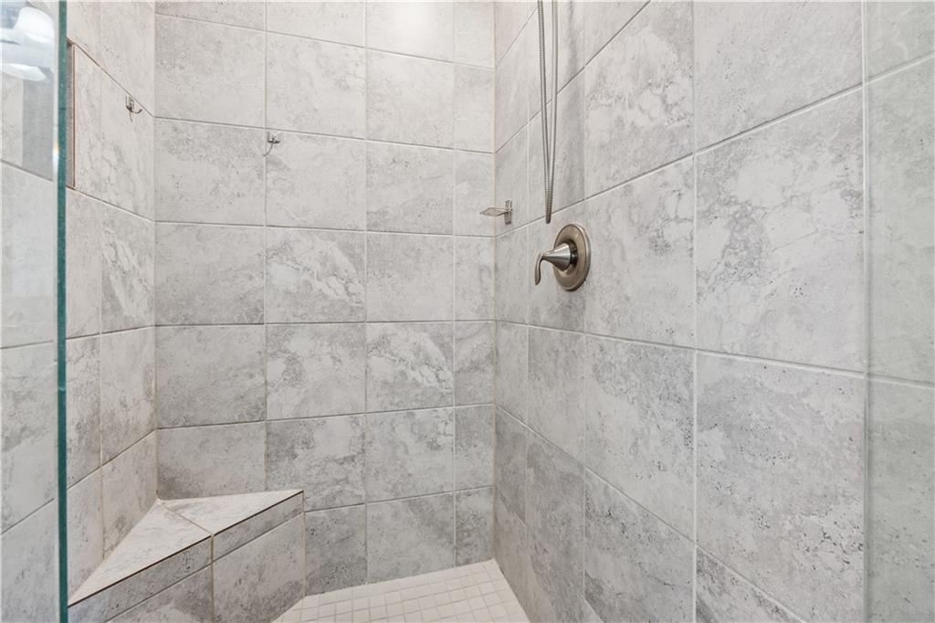 4050 Danbury Farms Drive, Cumming, Georgia image 22
