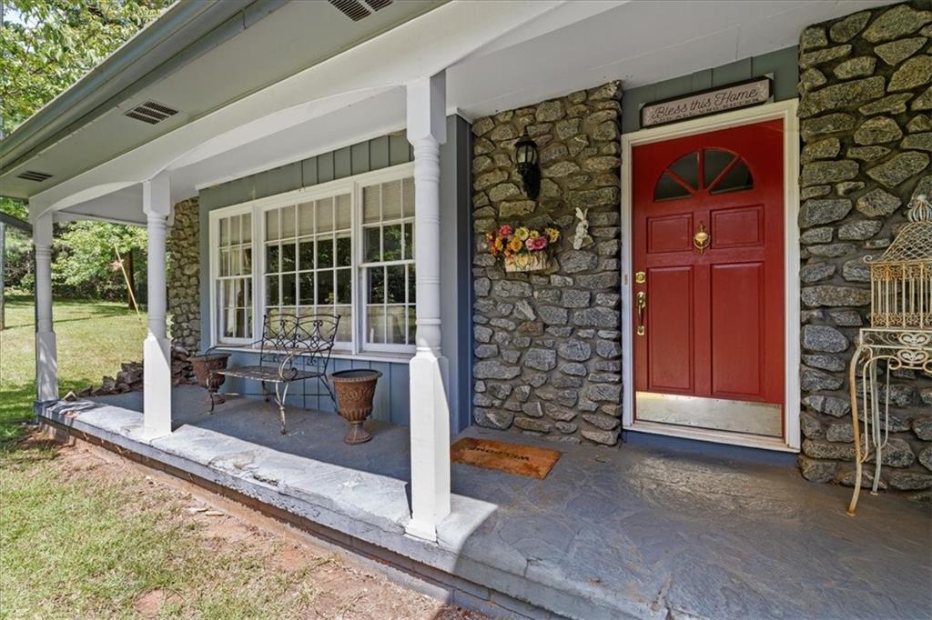 1033 Davenport Circle