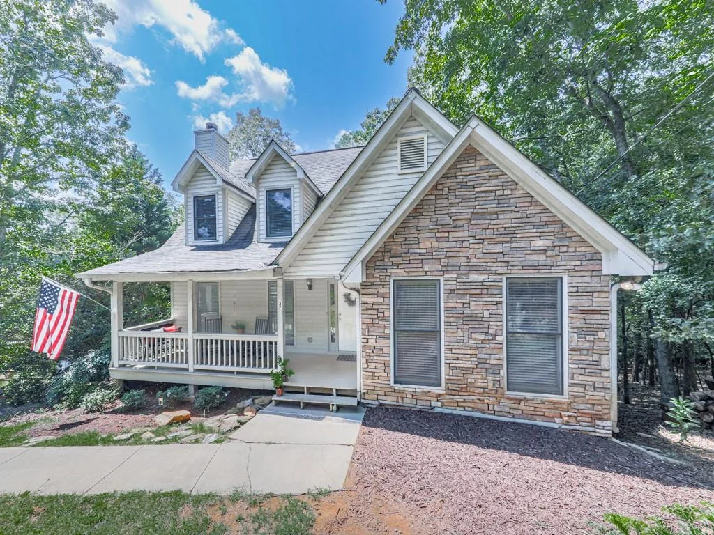 137 Blue Fox Loop