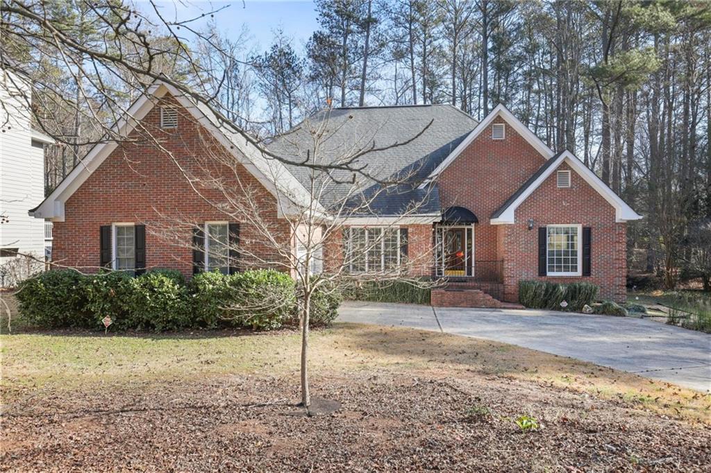 Welcome to 1095 Chestnut Hill Circle, Marietta, GA 30064 – a beautiful ranch-style home nestled in one of Marietta’s most sought-after neighborhoods. With a classic three-sides-brick exterior and stunning new hardwood flooring, this home offers timeless elegance.
Spacious and thoughtfully designed for comfort and functionality with new hardwood flooring. Home is equipped with a buried electric fence for dogs that will remain with the home. This home has an encapsulated crawl space and whole house water filtration system. The garage is equipped with a 220V charger for electric cars. Master bathroom has heated flooring. One-level living at its best, perfect for all stages of life.
Enjoy access to the community's swim, tennis, and pickleball facilities, ideal for active lifestyles and social gatherings. This home is situated in a tranquil, well-maintained neighborhood just minutes from some of Marietta’s most desirable attractions:
Kennesaw Mountain National Battlefield Park: Perfect for hiking, history, and breathtaking views.
Historic Marietta Square: A vibrant hub for dining, shopping, and local events.
The Avenue West Cobb: Upscale shopping and dining options just a short drive away.
Top-rated Marietta City Schools and convenient access to I-75 ensure both academic excellence and easy commutes.
Whether you're relaxing in your cozy ranch or enjoying the neighborhood's fantastic amenities, 1095 Chestnut Hill Circle is the perfect place to call home.
The Avenue West Cobb: Upscale shopping and dining options just a short drive away.
Top-rated Marietta City Schools and convenient access to I-75 ensure both academic excellence and easy commutes.
Whether you're relaxing in your cozy ranch or enjoying the neighborhood's fantastic amenities, 1095 Chestnut Hill Circle is the perfect place to call home.