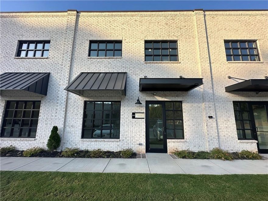 New Construction Office Space in McFarland Business Park.

Enjoy a versatile floor plan that can be customized for multiple offices, collaborative workspaces, or tailored to your specific business requirements.

This unit offers two floors comprised of 3 private office rooms, large conference room, front reception area/office, 2 restrooms, 2 kitchenettes with refrigerator hook ups, breakroom area, and a large upper level space with the option for open concept offices. 

10-foot ceilings and 8-foot doors provide an expansive feel.

All interior walls are fully insulated for sound isolation, ensuring a quiet, focused work environment.

This property offers the flexibility of either a single-tenant or multi-tenant configuration, making it an ideal space for businesses of all sizes.

With its sleek design, high-end finishes, and customizable layout, this office condo is the perfect choice for businesses looking to elevate their workspace and create a professional environment that supports productivity and innovation.