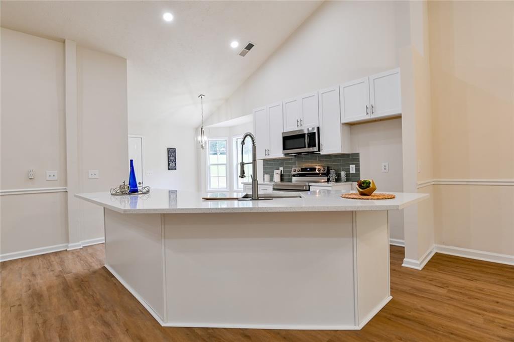 Elliott Grove - Residential