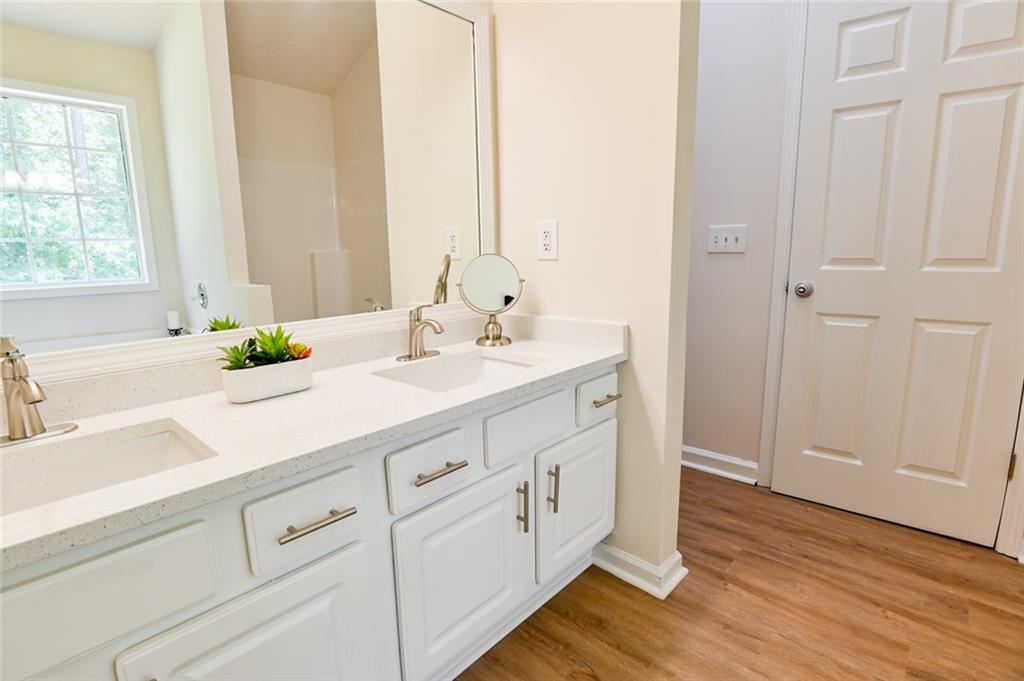 Elliott Grove - Residential