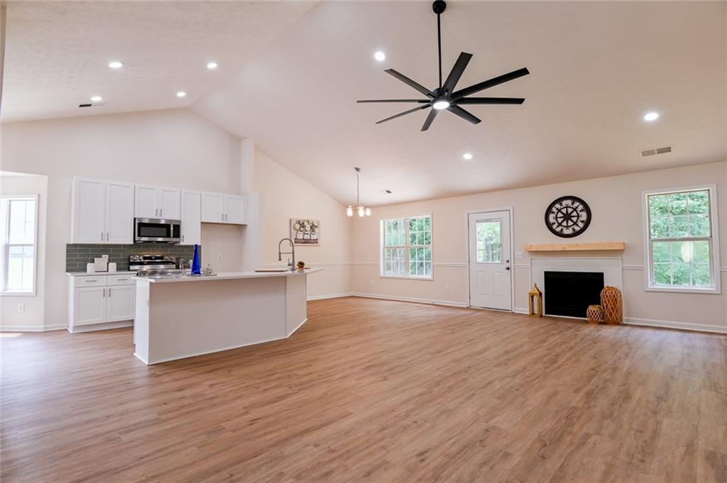 Elliott Grove - Residential