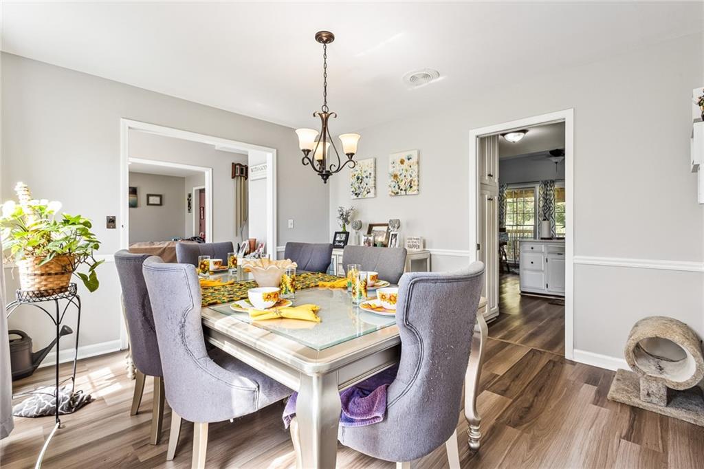 1211 Sandy Creek Road