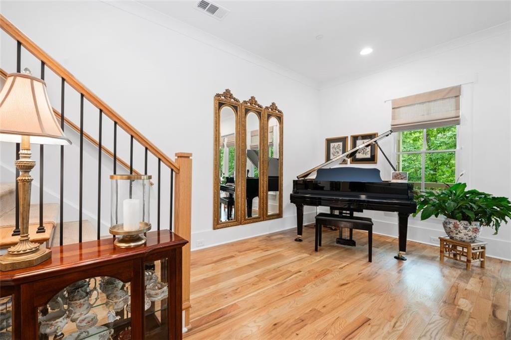 1045 Endeavour Court