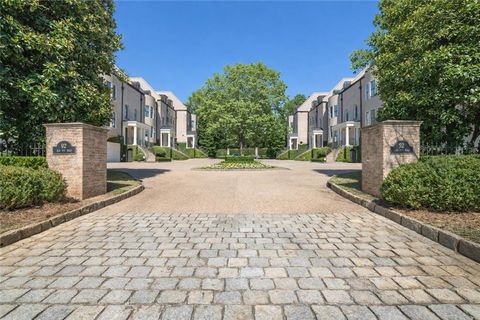 Photo of 92 Old Ivy Road NE #7, Atlanta, GA 30342 (MLS # 7708312)