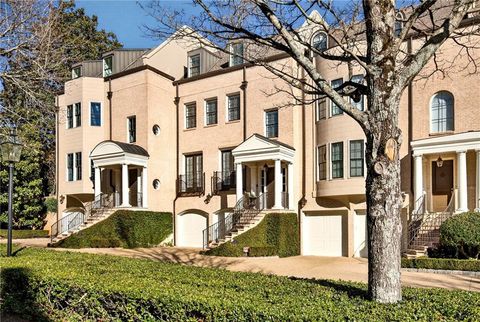 Townhouse For Sale - 92 Old Ivy Road #7<br/> Fulton County, Atlanta, GA 30342