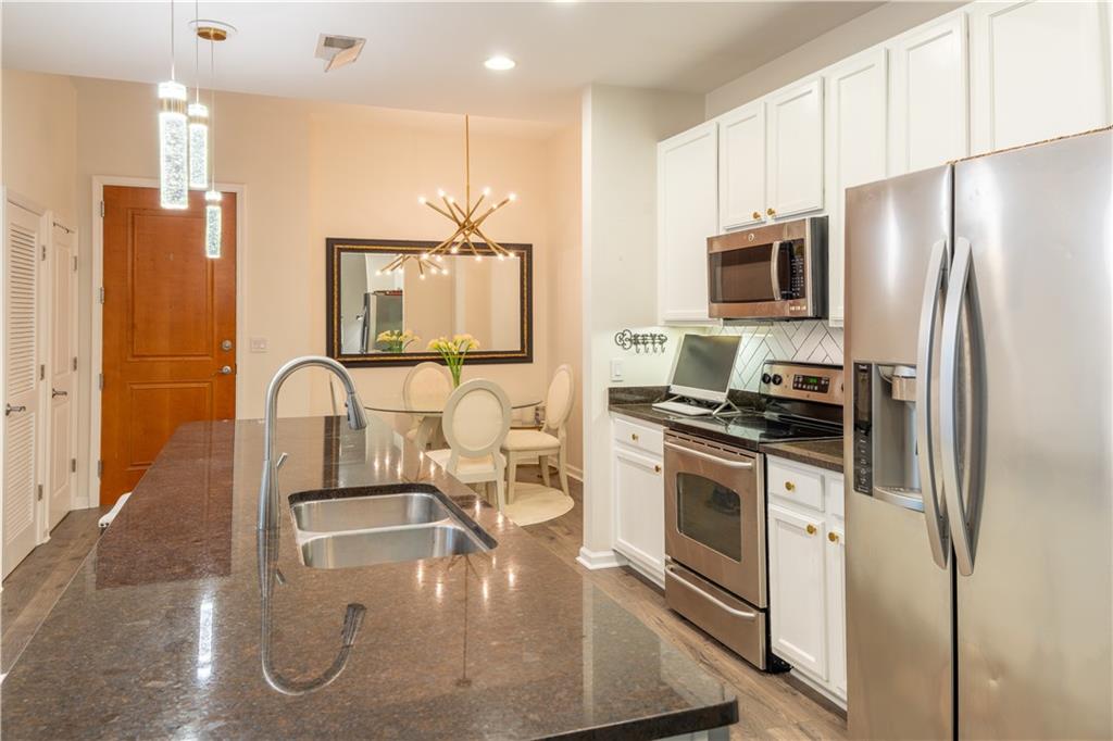 3040 Peachtree Road NW 1602