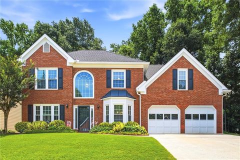 Homes For Sale - 800 River Overlook Drive<br/> Lawrenceville, GA 30043