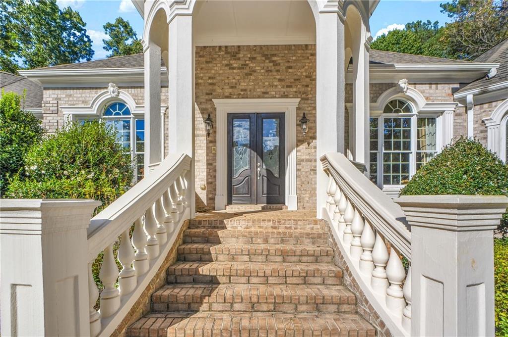1565 Mountain Shadow Trail