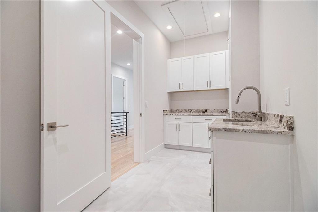 Echelon - Residential