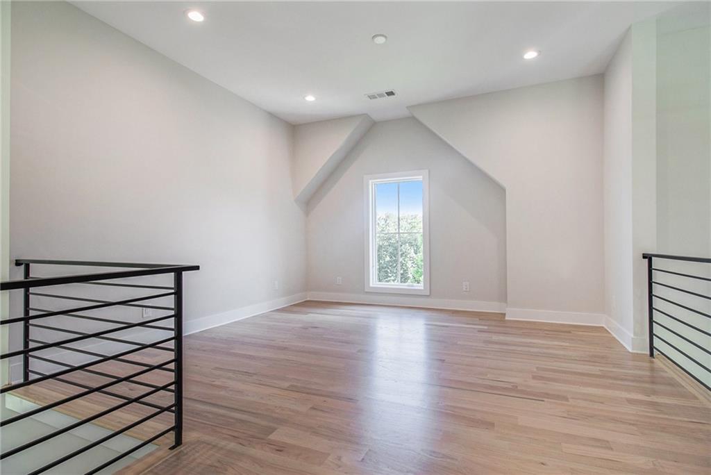 Echelon - Residential