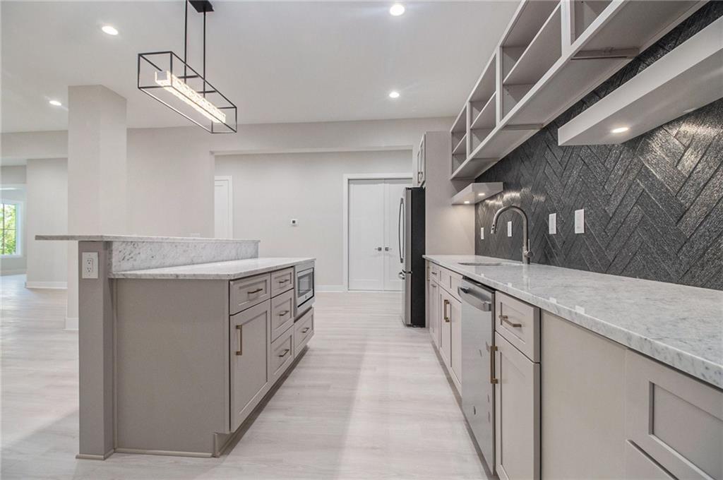 Echelon - Residential