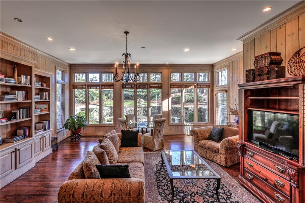 James Dickey Estate Properties - Residential