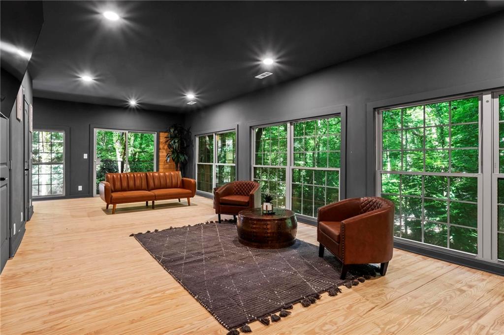 Sandy Springs - Residential