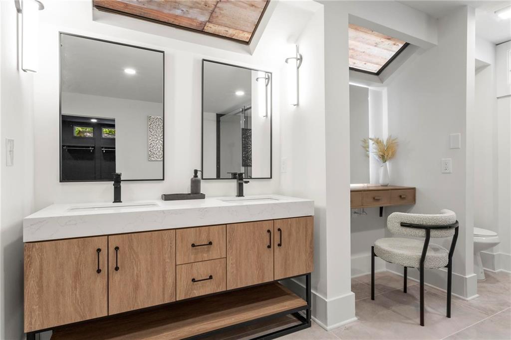 Sandy Springs - Residential