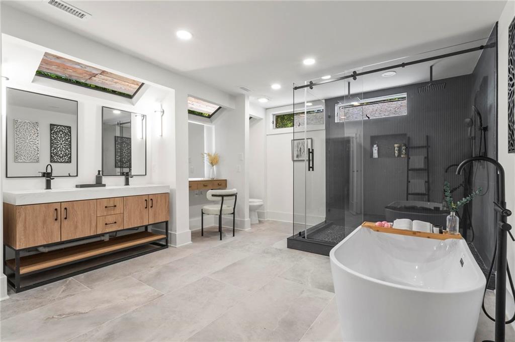 Sandy Springs - Residential