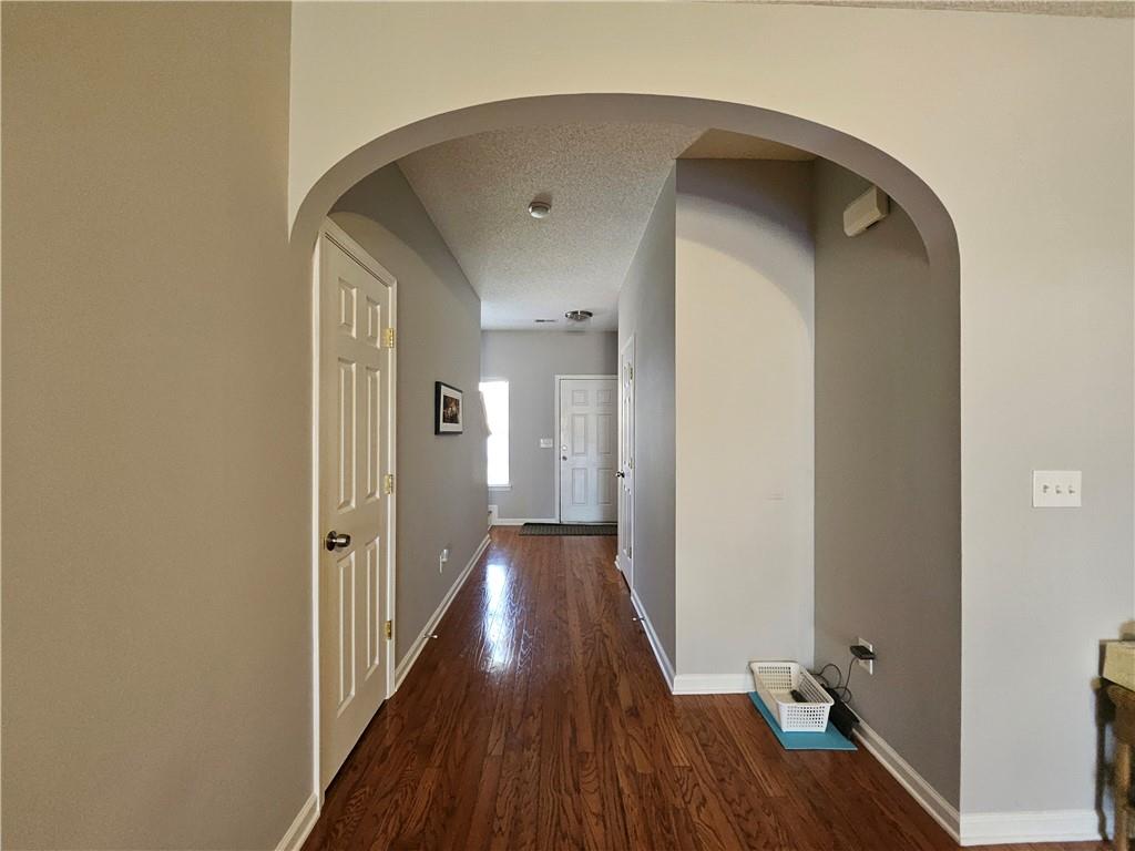 3835 Pleasant Oaks Drive, Lawrenceville, Georgia image 2