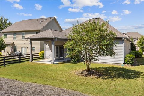 A home in Flowery Branch