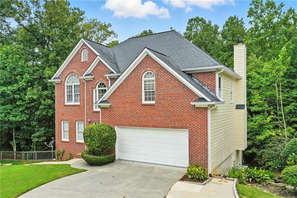595 Oak Alley Way