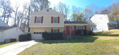 Photo of 330 Knoll Ridge Court, Alpharetta, GA 30022 (MLS # 7738914)