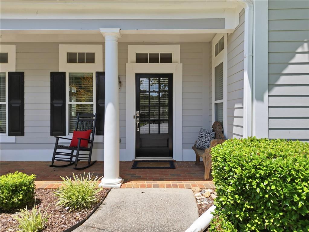 306 Pinehurst Way