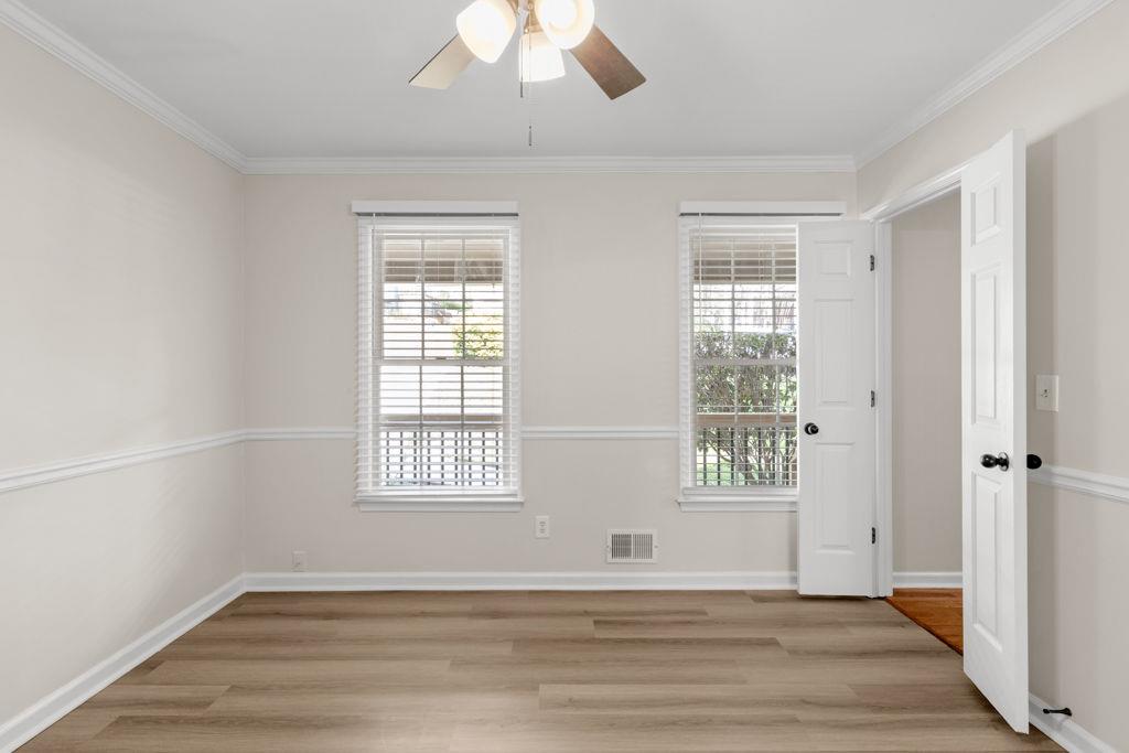 2611 Rock Point Lane, Snellville, Georgia image 12