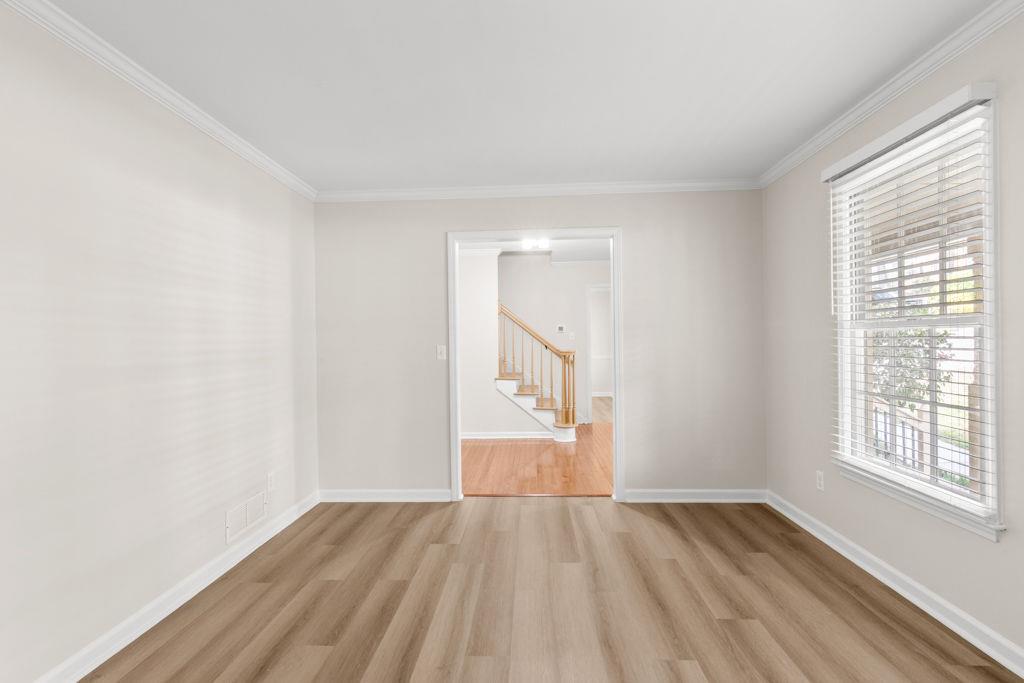 2611 Rock Point Lane, Snellville, Georgia image 7
