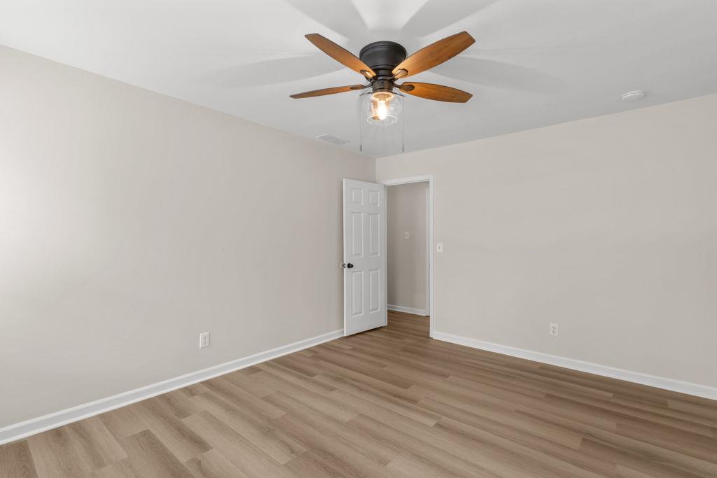 2611 Rock Point Lane, Snellville, Georgia image 24
