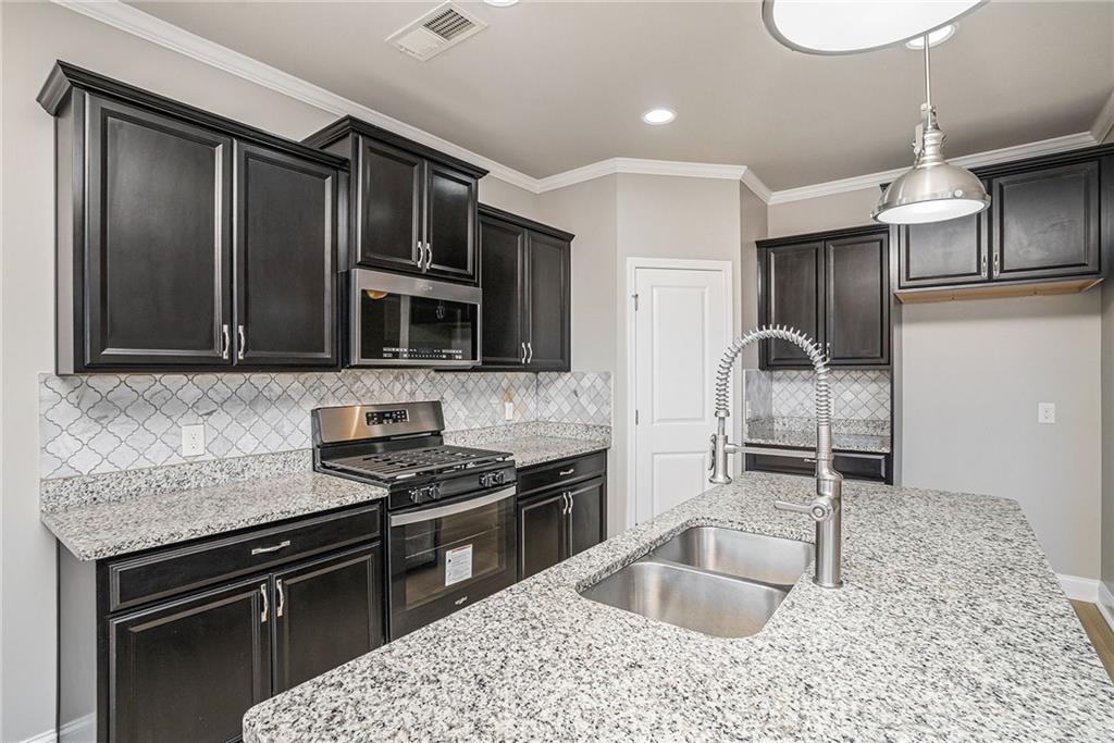 4044 Elsdon Drive, Austell, Georgia image 14