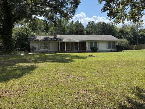 Homes For Sale - 2307 Highway 16 East<br/> Newnan, GA 30263