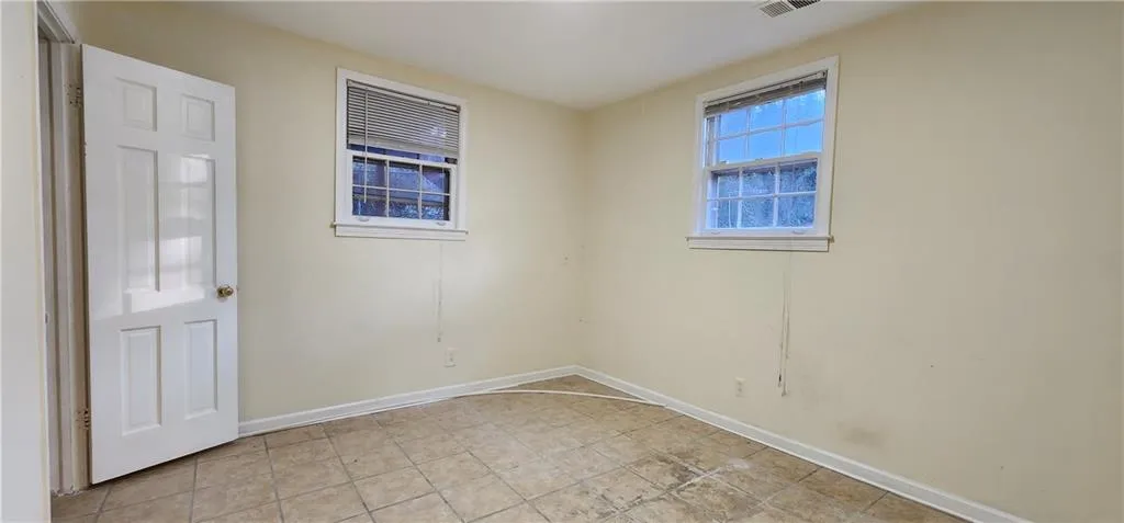 Snellville, Georgia 30078, United States, 4 Bedrooms Bedrooms, ,4 BathroomsBathrooms,Residential,Active,87000